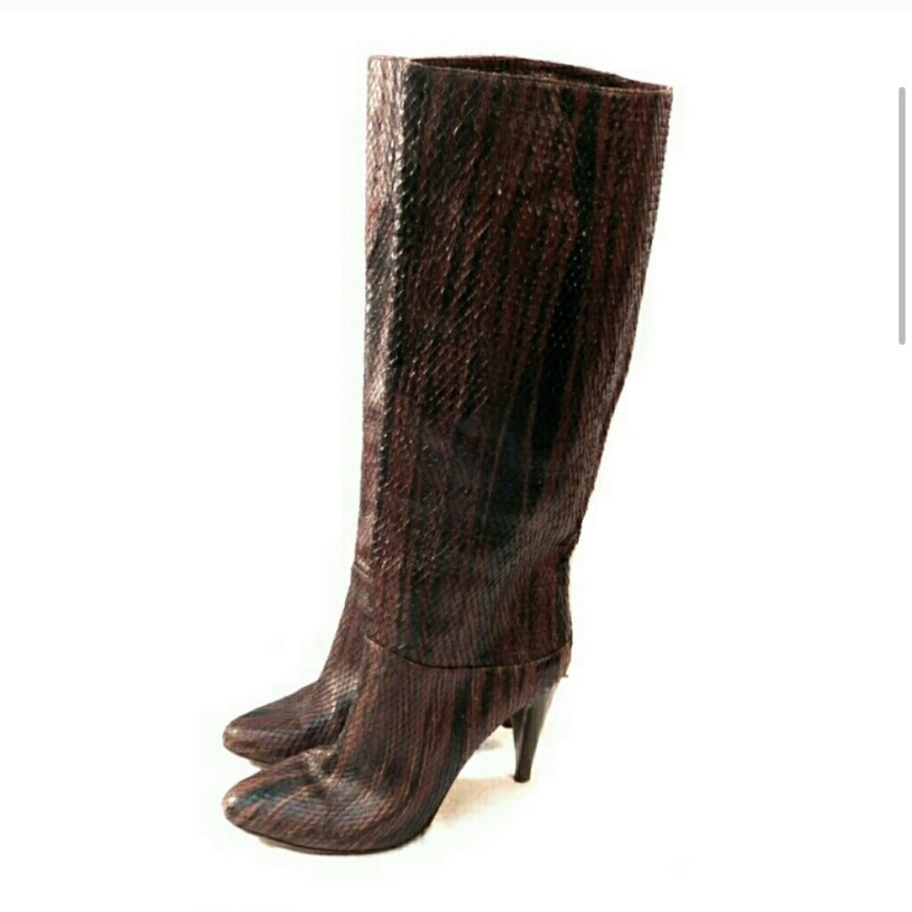 🔥 Vintage snakeskin Botkier one high boots ❤️